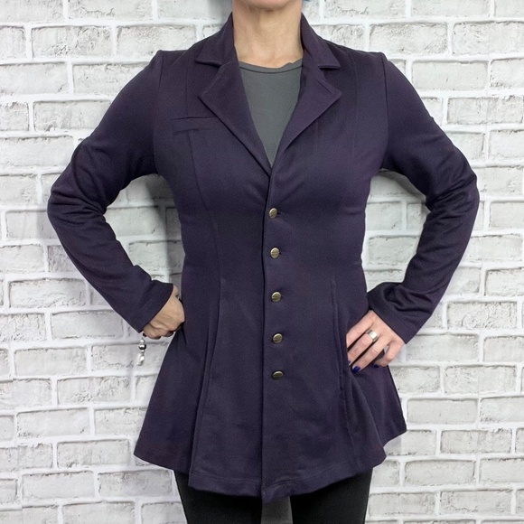 💜 |•WEARABLES•| Vintage Deep Purple Button Down Jacket Size Medium - Picture 4 of 9
